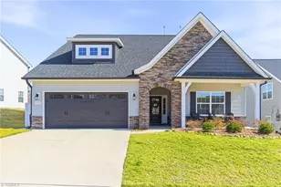 3440 Castlerock Dr, Burlington, NC 27215 - Photo 1