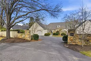 15 Graylyn Pl Ln, Winston-Salem, NC 27106 - Photo 1