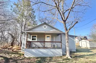 1101 Old US Hwy 421, Wilkesboro, NC 28697 - Photo 1