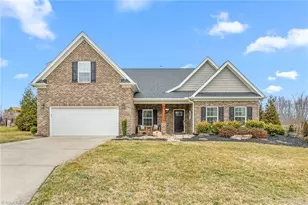 3305 Waterford Glen Ln, Clemmons, NC 27012 - Photo 1