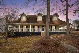 6295 Selwyck Ln, Kernersville, NC 27284 - Photo 1