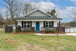 205 Bethlehem Ave, Thomasville, NC 27360 - Photo 1