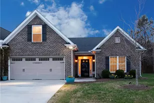 6279 Queens Gate Ct, Clemmons, NC 27012 - Photo 1