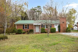 361 Garland Dr, Lexington, NC 27295 - Photo 1