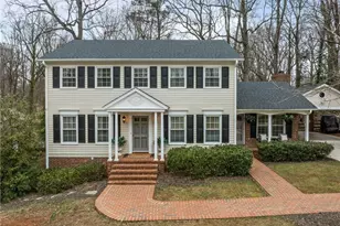804 Forest Hill Dr, Greensboro, NC 27410 - Photo 1