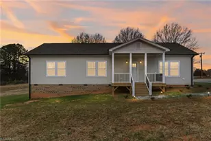 444 Hastings Hill Rd, Kernersville, NC 27284 - Photo 1
