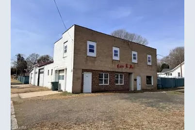 225 S Hamilton Street, Eden, NC 27288 - Photo 1