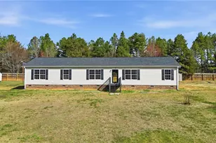 249 Quail Hill Dr, Lexington, NC 27295 - Photo 1