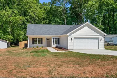 134 Hewes Street, Winston-Salem, NC 27103 - Photo 1