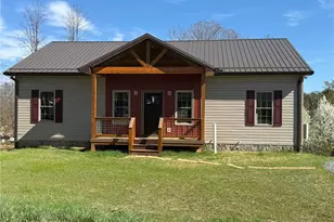 115 Blairfield Ct, North Wilkesboro, NC 28659 - Photo 1