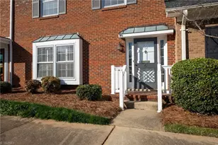 27 Fountain Manor Dr, Greensboro, NC 27405 - Photo 1