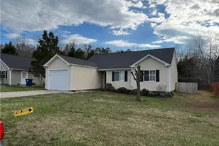 2520 Stratford Lake Rd, Winston-Salem, NC 27103 - Photo 1