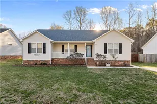 3016 Karlingdale Dr, Greensboro, NC 27455 - Photo 1