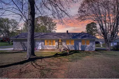 203 Sunrise Avenue, Asheboro, NC 27203 - Photo 1