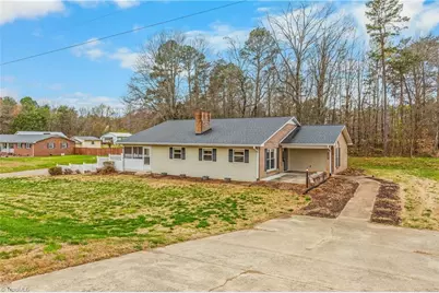 1504 Edgewood Drive, Yadkinville, NC 27055 - Photo 1