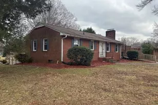 4621 Shattalon Dr, Winston-Salem, NC 27106 - Photo 1