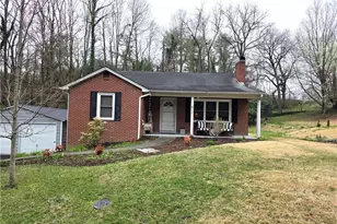611 Arch St, Mount Airy, NC 27030 - Photo 1