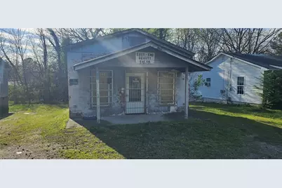 106 Tremont Street, Thomasville, NC 27360 - Photo 1