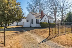 2465 Griffith Rd, Winston-Salem, NC 27103 - Photo 1