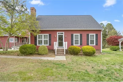1543 Littlejohn Lane E, Burlington, NC 27217 - Photo 1