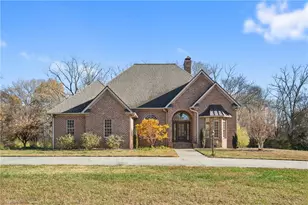 375 Howardtown Cir, Mocksville, NC 27028 - Photo 1