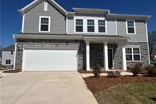 399 Shiloh Wy, Mebane, NC 27302 - Photo 1