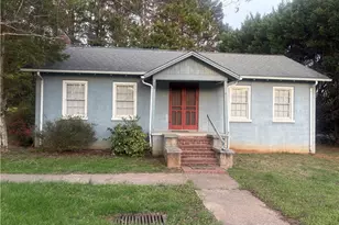 198 Cricket Clubhouse Rd, North Wilkesboro, NC 28659 - Photo 1