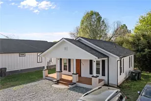312 Cleveland Ave, Burlington, NC 27215 - Photo 1