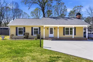 1815 Delmar Dr, Greensboro, NC 27406 - Photo 1