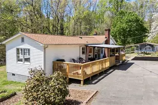 1908 Cartwright Dr, Kernersville, NC 27284 - Photo 1