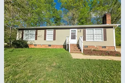 3 Woodlake Court, Greensboro, NC 27406 - Photo 1