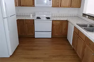 916 Avon Ave, Burlington, NC 27215 - Photo 1