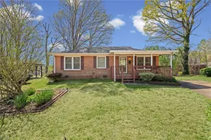 3950 Burnham Cir, Winston-Salem, NC 27105 - Photo 1