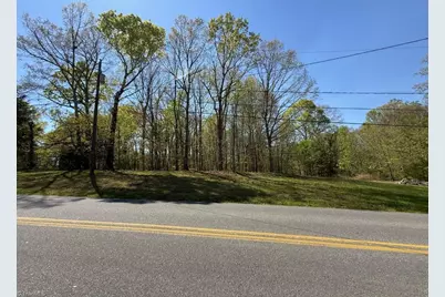 2732 Lockwood Drive, Winston-Salem, NC 27103 - Photo 1