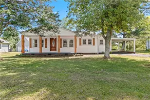212 Main Street E, Cleveland, NC 27013 - Photo 1
