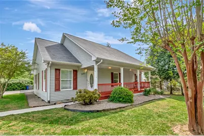 506 S Spruce Street, Wilkesboro, NC 28697 - Photo 1