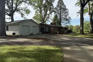 120 Five Oaks Dr, King, NC 27021 - Photo 1
