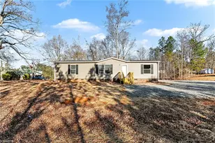 172 Lester Dr, Lexington, NC 27292 - Photo 1