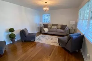 2905 Fairfield Ave, Greensboro, NC 27408 - Photo 1