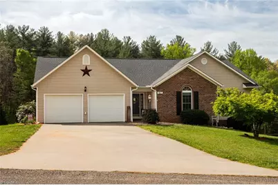611 Briar Creek Drive, North Wilkesboro, NC 28659 - Photo 1