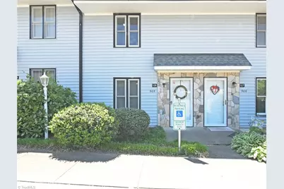 908 S Ridge Court #128, Winston-Salem, NC 27107 - Photo 1
