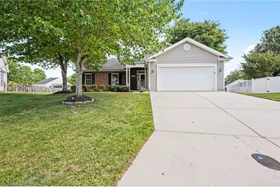 189 Picardy Court, Kernersville, NC 27284 - Photo 1