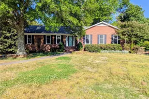 6913 Crandall Ct, Clemmons, NC 27012 - Photo 1
