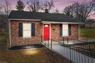 621 Sharpe Street E, Statesville, NC 28677 - Photo 1