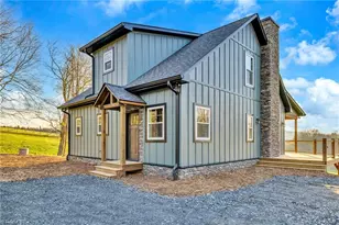 553 Graybeal Calloway Dr, West Jefferson, NC 28694 - Photo 1
