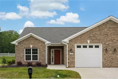 118 Sanderlyn Court, Eden, NC 27288 - Photo 1