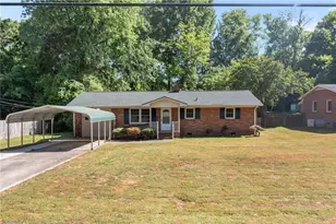 112 Florence St, Graham, NC 27253 - Photo 1