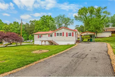103 Howard Street, Pilot Mountain, NC 27041 - Photo 1