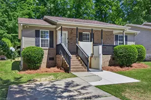 121 Manor Dr, High Point, NC 27260 - Photo 1