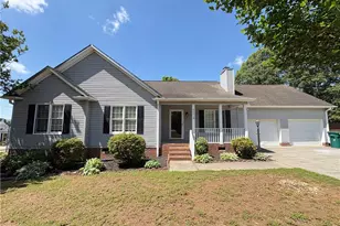 6401 Friendship Ledford Rd, Wallburg, NC 27107 - Photo 1